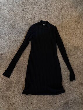 Billabong Black Ribbed Long-Sleeve Mock Neck Dress